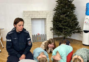 Pogadanka prowadzona przez Panią Policjant.